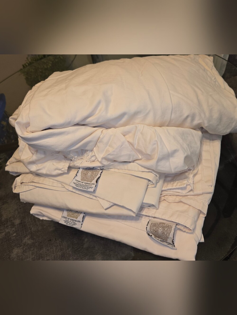Vintage Court of Versailles King 3-Piece Sheet Lot 2 Flat Sheets, 1 Fitted Sheet
